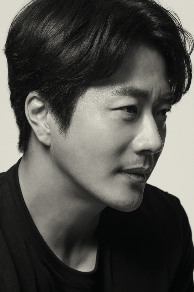 해적 도깨비 깃발_권상우(부흥수 역) 03_제공_수컴퍼니