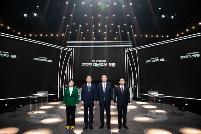 대선후보 4명 첫 TV토론 시청률 39%..KBS>MBC>SBS