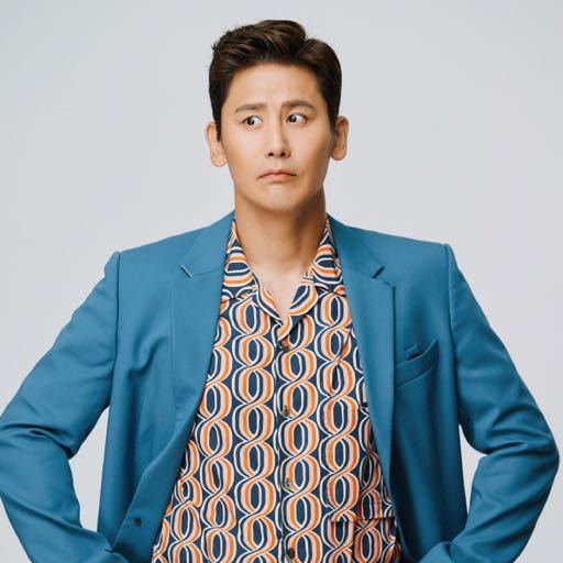 '불륜설' 우효광도 中SNS 활동재개 "다리 부러뜨린다" 과격댓글까지 여론 비등