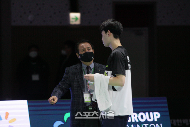 유갑수 광주은행 감독