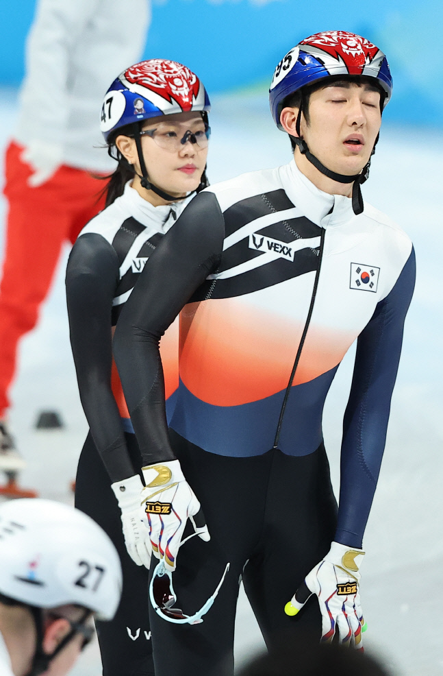 아쉬워하는 박장혁