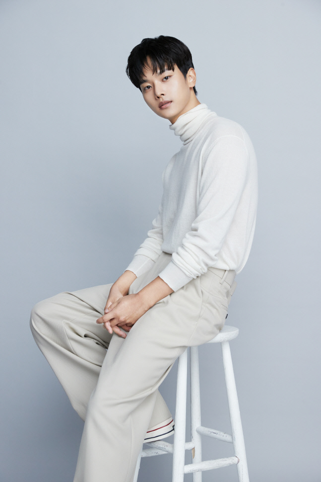 차학연_06