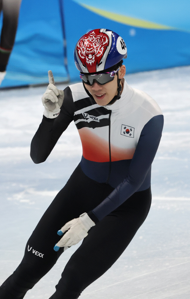 [올림픽] 이준서, 2위로 통과했지만…