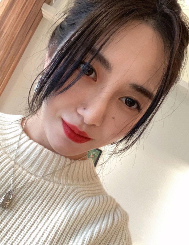 권민아, 다시 신지민 저격 "욕설, 폭력, 괴롭힘 10년을 당해"