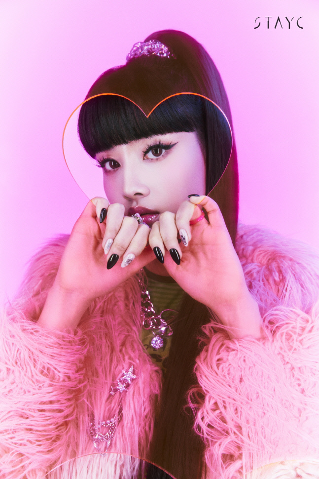 스테이씨 수민X세은X윤, 상큼 비주얼 폭발[★포토]