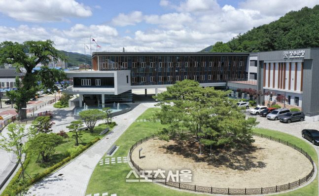 사본 -장수군청 전경