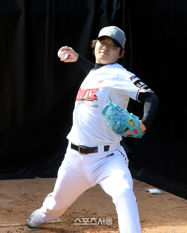 [포토] 박시영 \'이 악물고\'