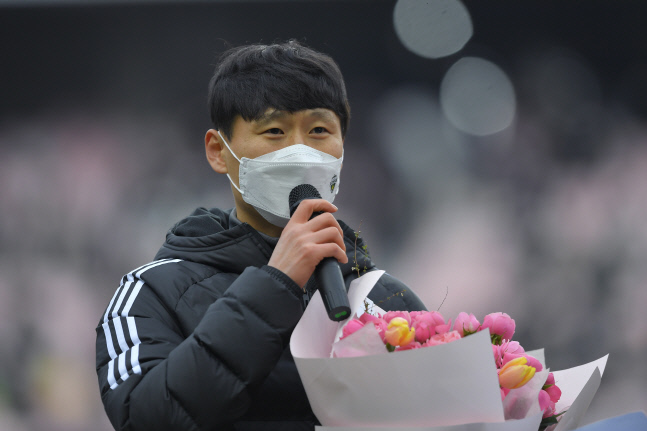 뒤늦은 은퇴식서 오열…박원재 "늘 최선을 다했던 선수로 기억해주시길"[SS인터뷰]