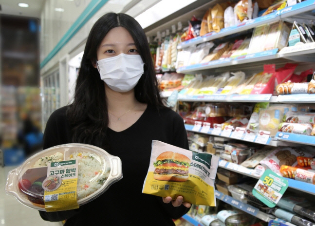 AKR20220222056100003_01_i_P4_20220222102614168