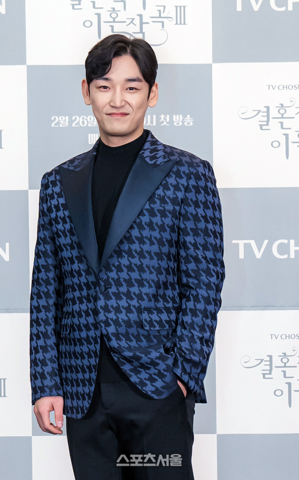 '시즌3 대박을' 강신효[포토]