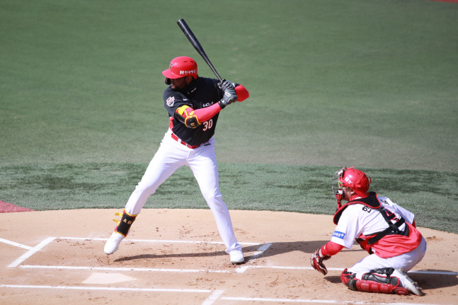 코로나 확산세 지속 캠프 평가전 어쩌나[SS 캠프in]