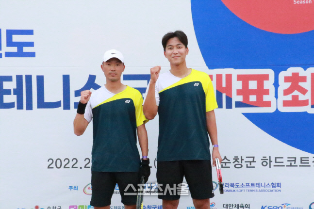 수원시청의 김진웅-김태민