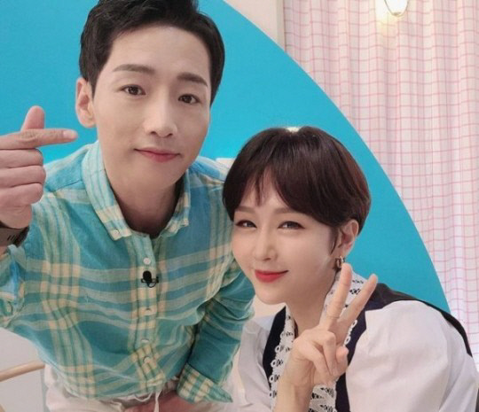 박군, '♥한영' 열애 소감 "소중히 지켜나갈 것"[★SNS]