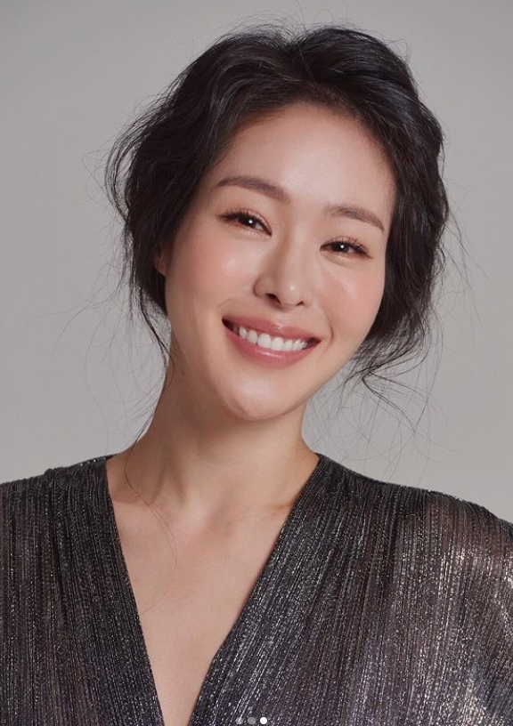 구독자 26만 미자(장윤희) 결혼소식에 "혼술러의 희망" 주막도 들썩