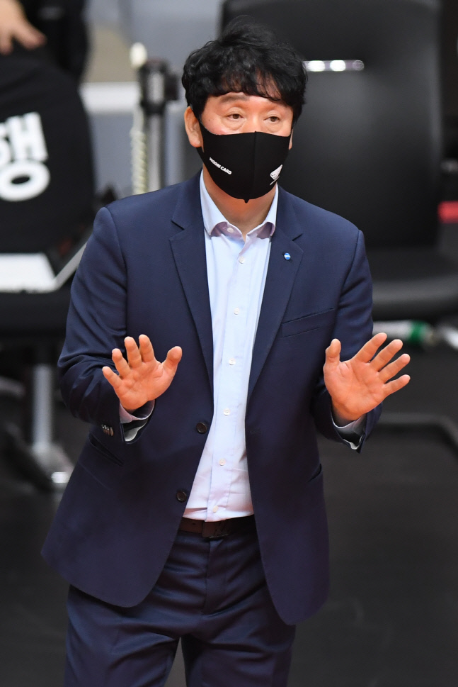 YYW_4668_1