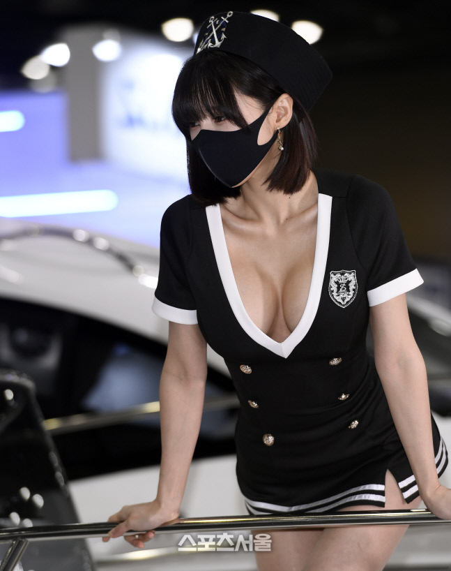 \'2022 경기국제보트쇼\' 메인모델 송주아, 대세모델의 위엄이 뿜뿜하네~~[포토]