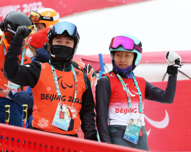 '최연소 국대' 최사라, 패럴림픽 알파인스키 여자 대회전(시각) 11위 기록[베이징 패럴림픽]