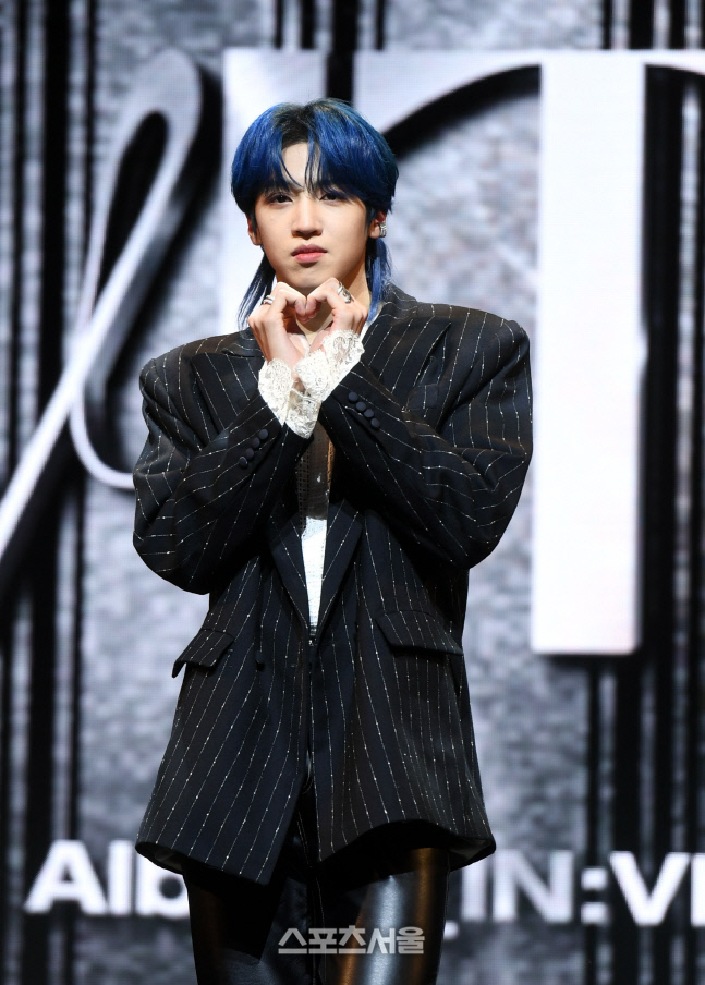 [포토] 펜타곤 우석 \'사랑해요\'