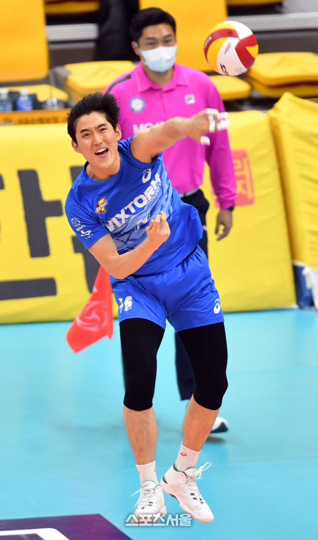 스파이크서브 한전 김동영[포토]