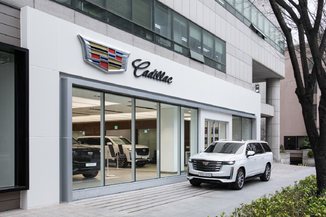 캐딜락 강남논현전시장 오픈, 공간 고객 접근성 강화