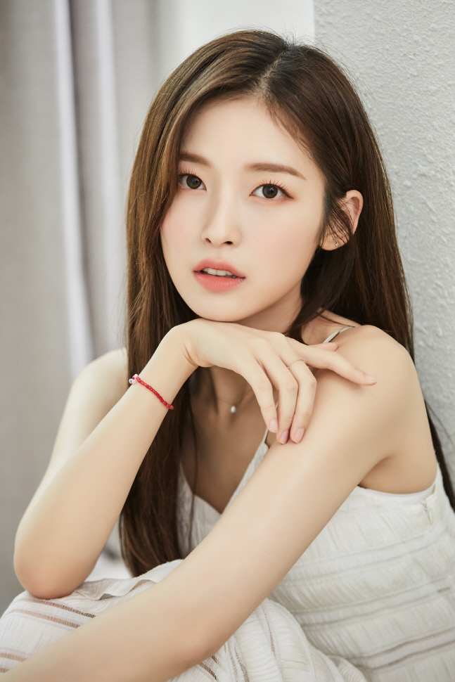 오마이걸 아린, tvN '환혼' 합류…셀럽으로 변신[공식]