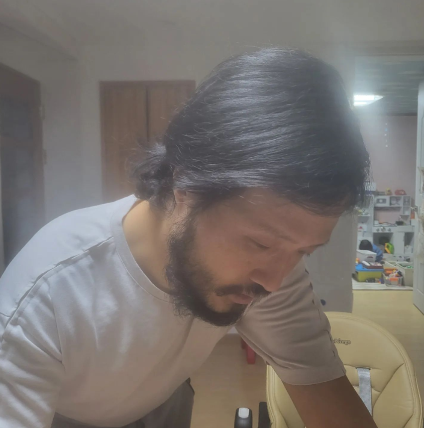 조정치, 수염 덥수록 '자연인' 비주얼 깜짝..아내 정인은 "스타일 짱"[★SNS]