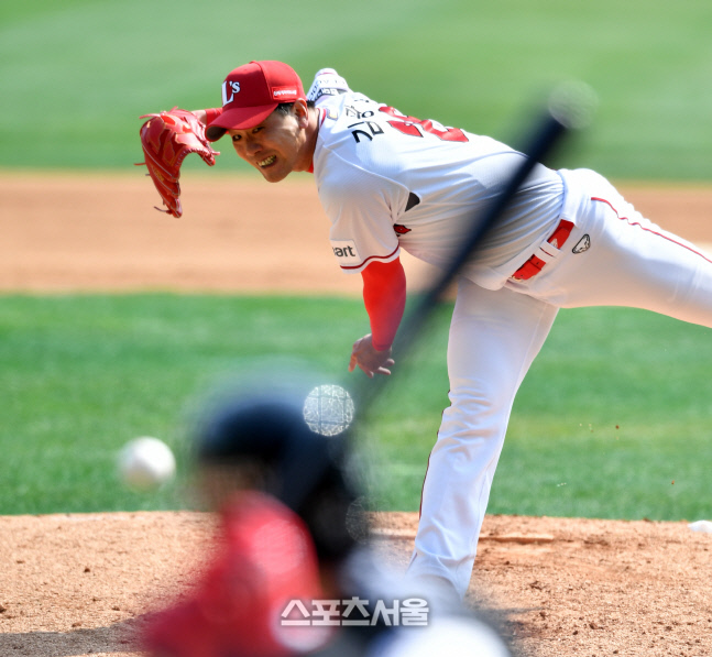 LG전김광현,루이즈삼진아웃[포토]