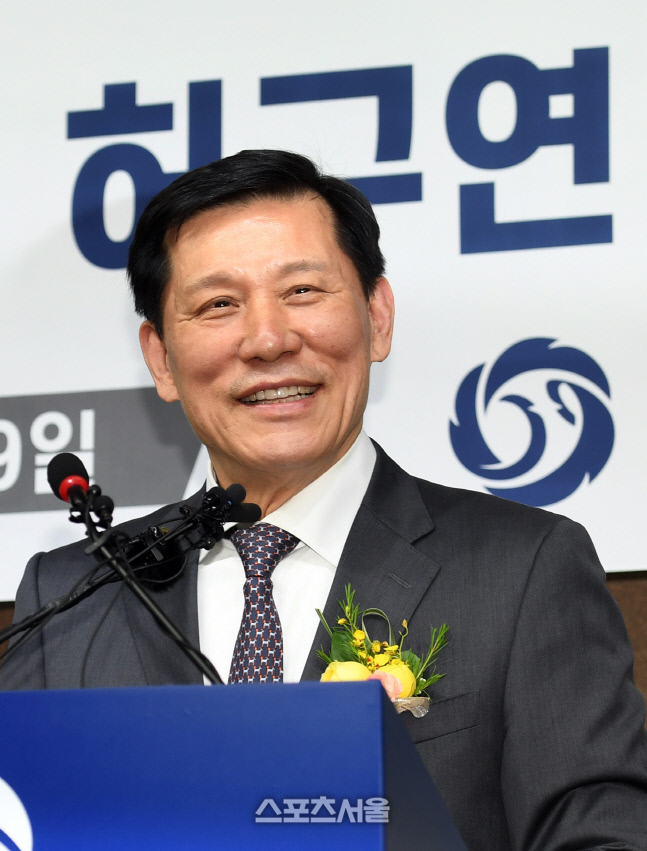 [포토]KBO 운영 계획 밝히는 허구연 총재