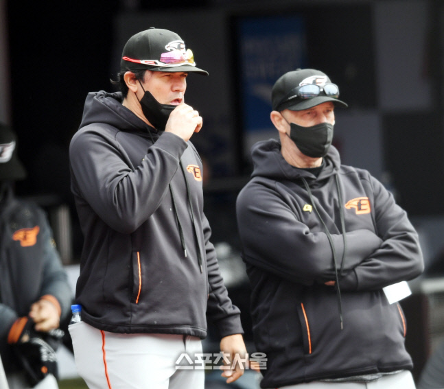 '이기는 야구' 선언한 한화, 수베로 감독 "수비가 뒷받침돼야 해"[시범경기 결산]