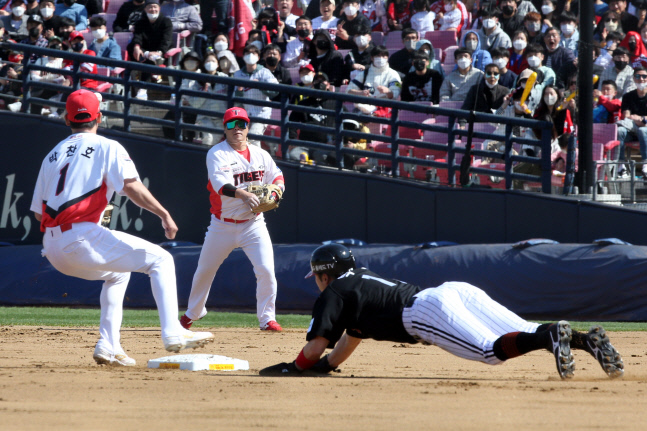 20220402155839556024