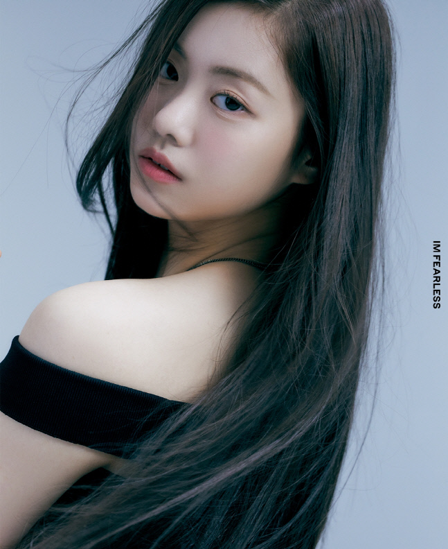 르세라핌, 두 번째 멤버는 김가람…맑고 청아한 비주얼