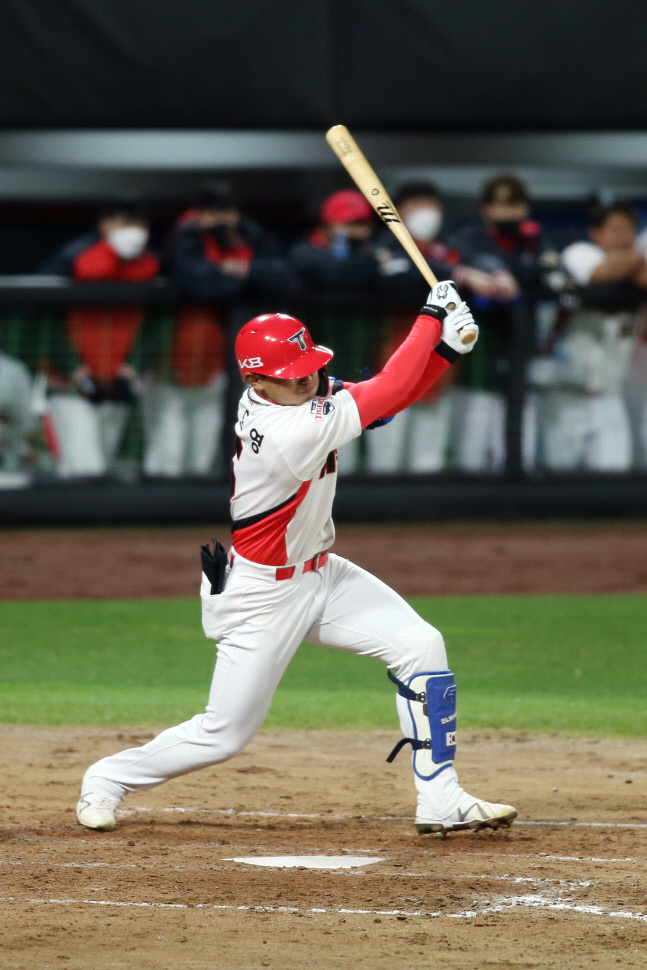 20220328210238724431