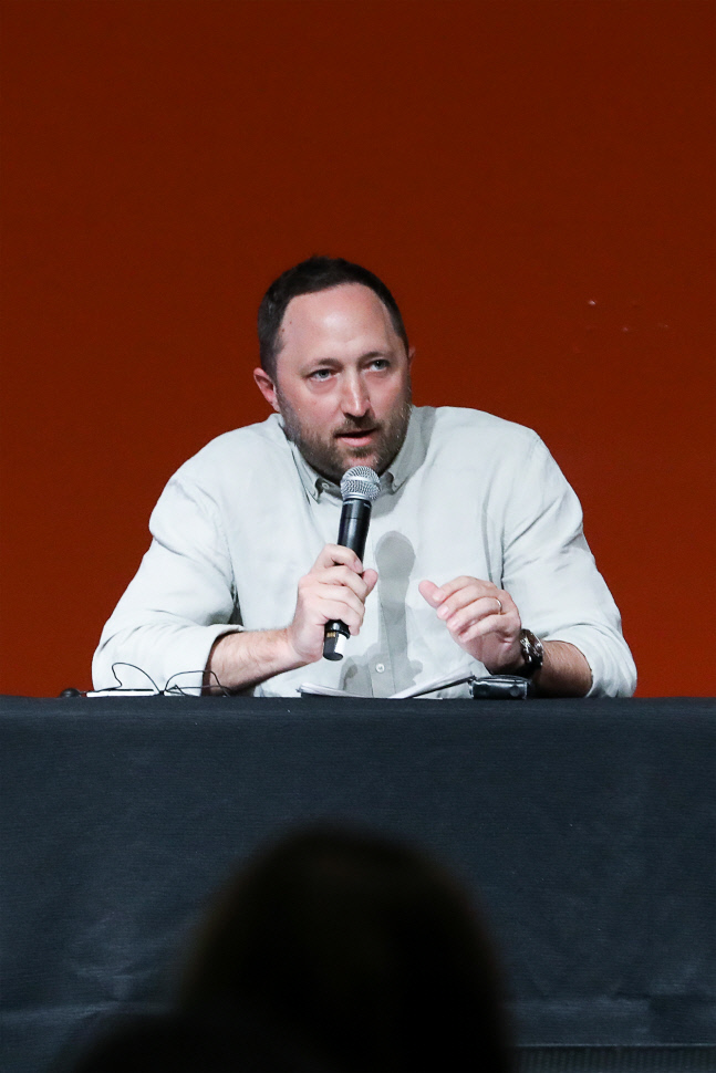 스캇 맨슨, 하이브 아메리카의 사업대표