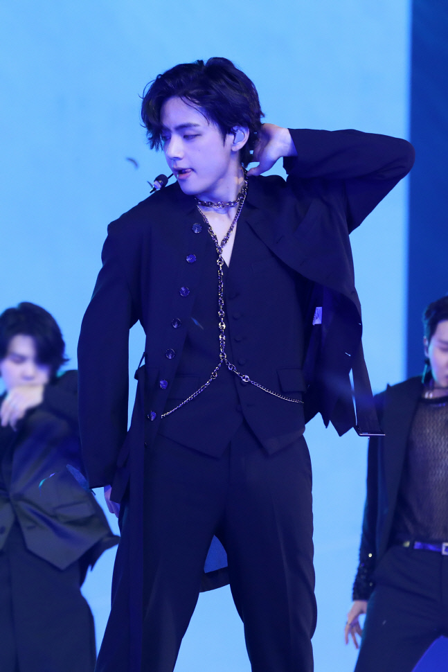 뷔_BTS PERMISSION TO DANCE ON STAGE - LAS VEGAS