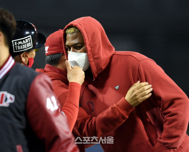 더그아웃 치어리더 자청한 빅리거, 예고된 SSG 초반 러쉬[SS포커스]