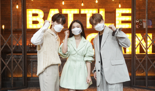 jtbc_유명가수전배틀어게인_제작발표회_top6 (2)