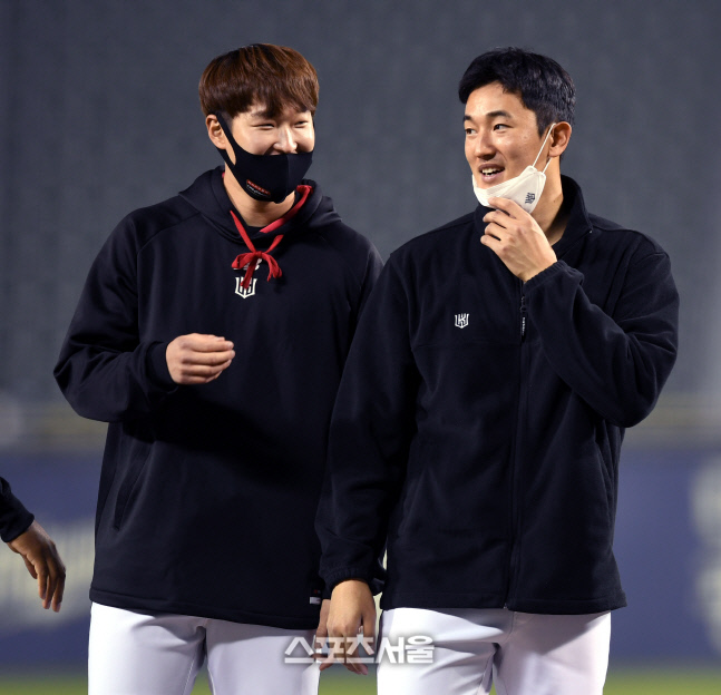 [포토] 고영표, 2패 후 첫승 수확