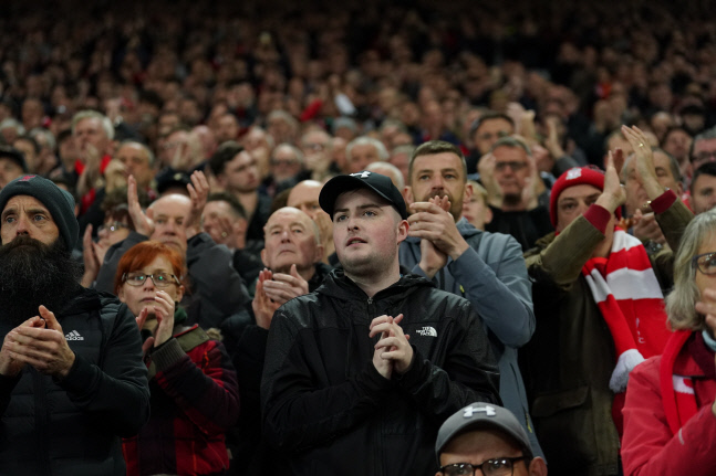 호날두 아들 사망 비보→리버풀 팬들 애도 물결
