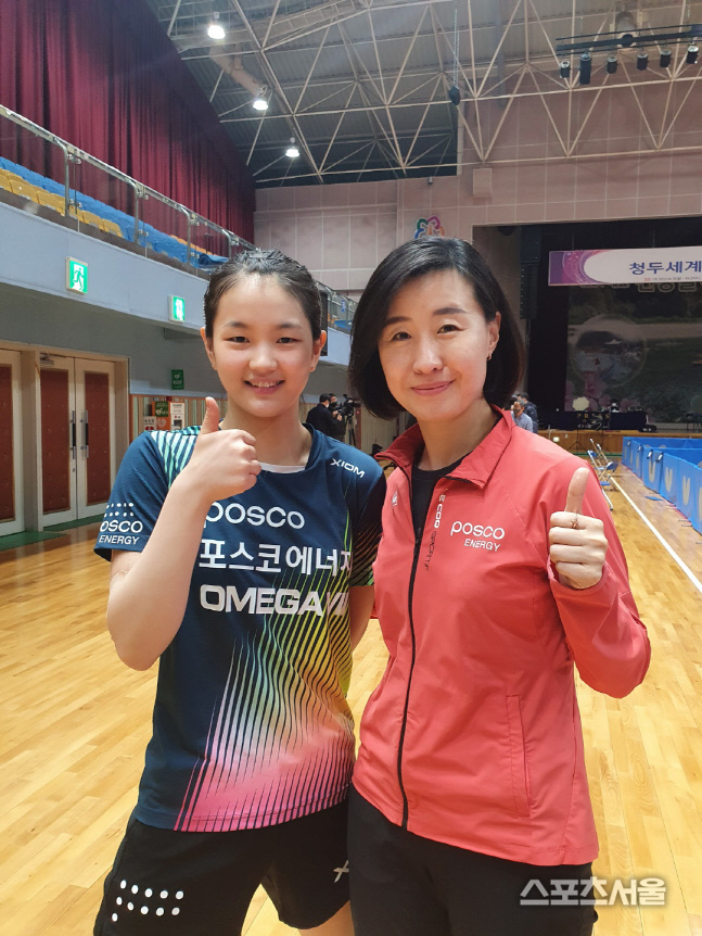 韓여자탁구 17세 김나영 시대 '성큼'...국대 최종선발전 7승1패 1위