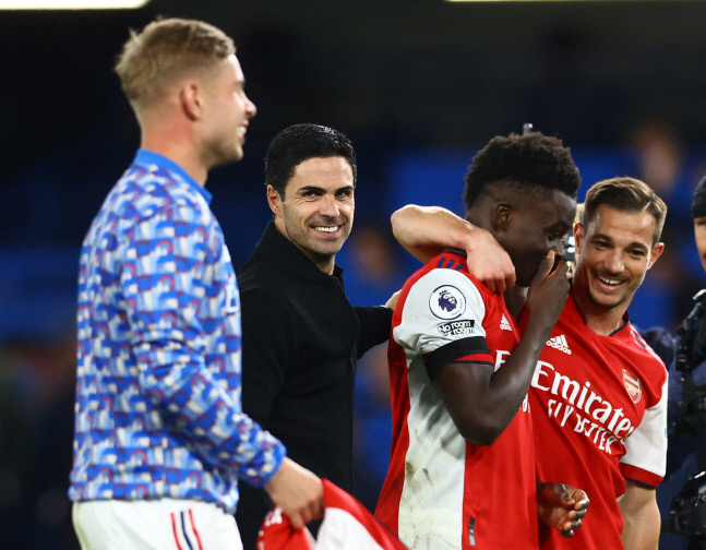 SOCCER-ENGLAND-CHE-ARS/REPORT