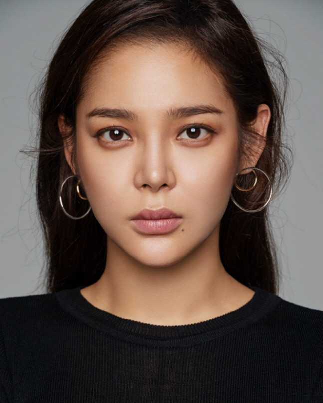박시연