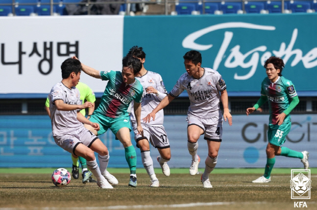 K리그2 대전하나시티즌, FA컵서 하위리그 팀 화성FC에 덜미