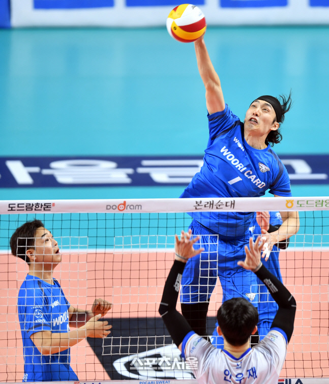 \'블로킹 따돌리는 완벽 호흡!\'[포토]