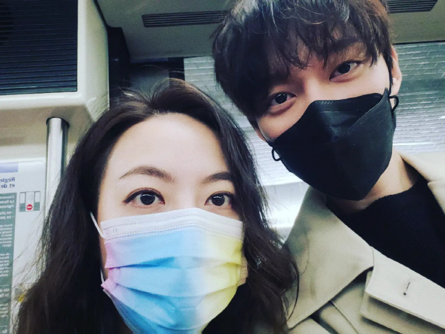 심은진, ♥전승빈 전처 폭행 의혹에도 "마이 러브"…방해 불가 허니문[SS핫이슈]