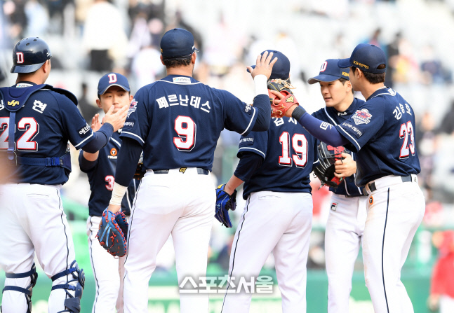 [포토]3연패에서 탈출한 두산