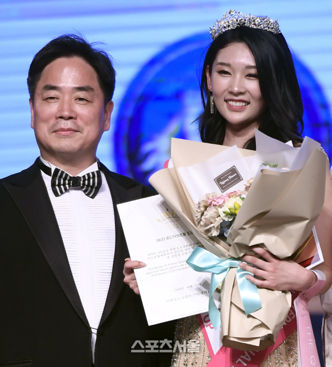 '2022 더 퀸 오브 코리아' 3rd runner 전윤수, '한혜진보다, 레드벨벳 조이보다 예쁘다는 바로 그 분!'