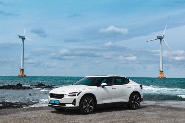 폴스타 2, 4월에만 460대 수입 전기차 판매 1위