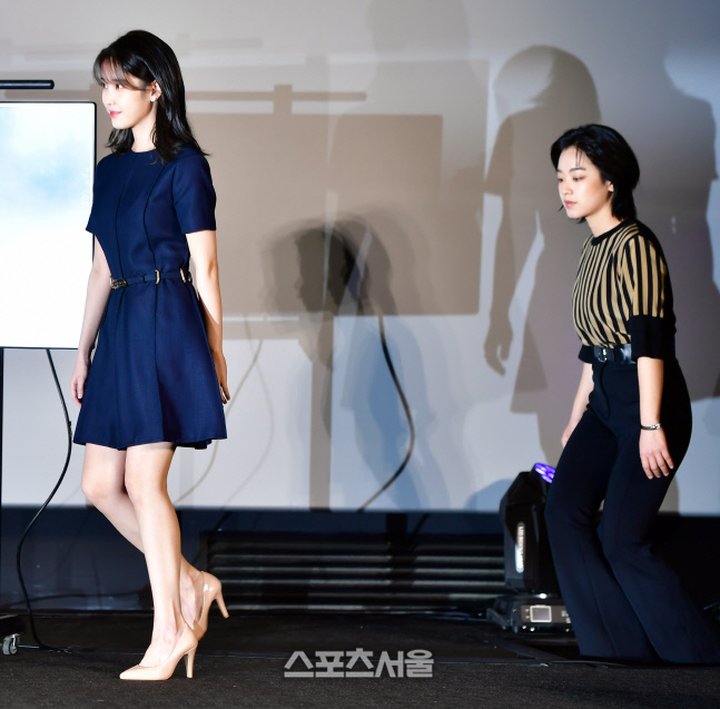 '오랜만입니다' 영화 '브로커' 아이유와 이주영[포토]