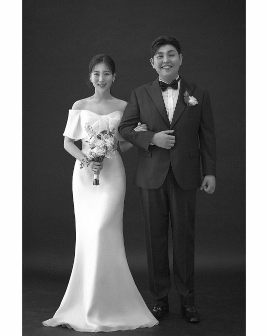 한동근, 음주운전 논란 딛고 행복한 웨딩사진 공개[★SNS]