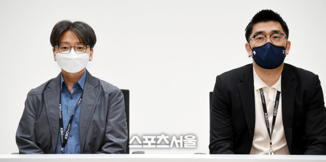 [포토] 감독 해임 질문에 답하는 NC 이진만 대표